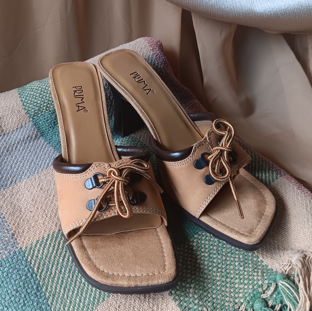 Prima Camel Leather Laced Heels
